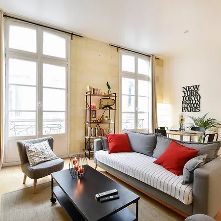 Grand 2 Pieces Entre Vieux Bordeaux Et Quais ! Apartment Exterior photo